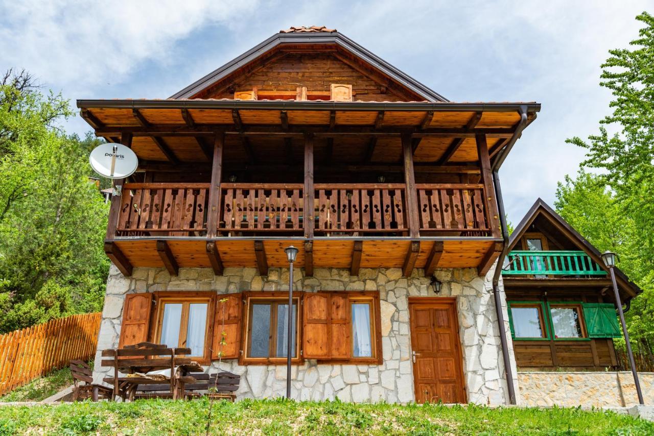Drvene Kuce Suska - Wooden Houses Suska Zaovine Ngoại thất bức ảnh